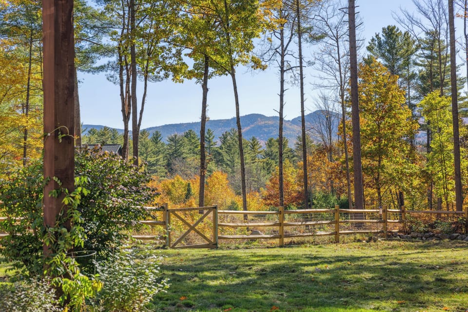 Enjoy the breathtaking view of the Jay Mountain Range!  There is mesh between the rails for complete security. 