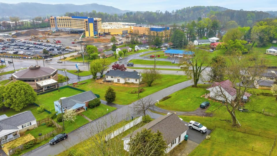 Only steps from Hard Rock Casino