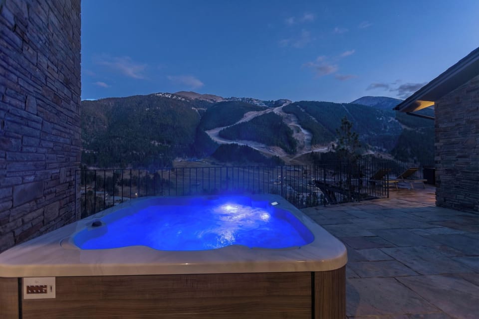 Jacuzzi