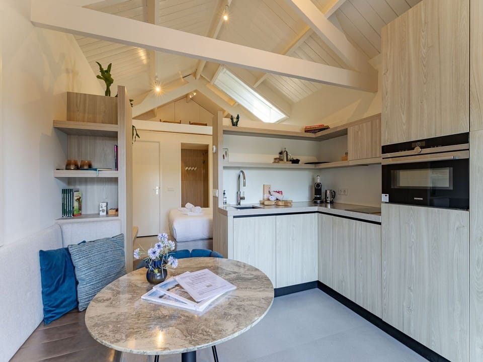 Wood, Interior Design, Flooring, Ceiling, Floor, Furniture, Plumbing Fixture, Countertop, Kitchen, Room