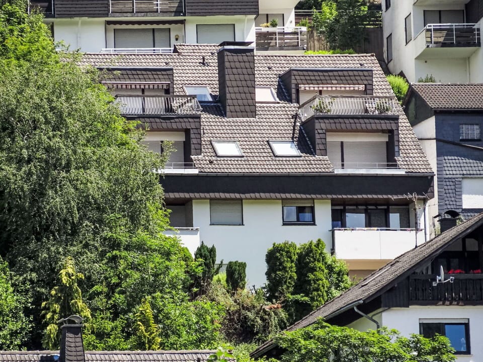 Roof, Residential Area, Architecture, Home, House, Apartment, Balcony, Suburb, Design, Siding