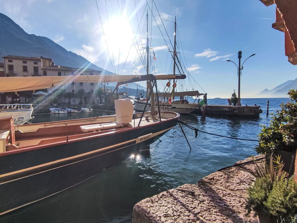 Boat, Watercraft, Naval Architecture, Sea, Mountain Range, Ship, Mast, Boats And Boating--Equipment And Supplies, Coast, Sailboat