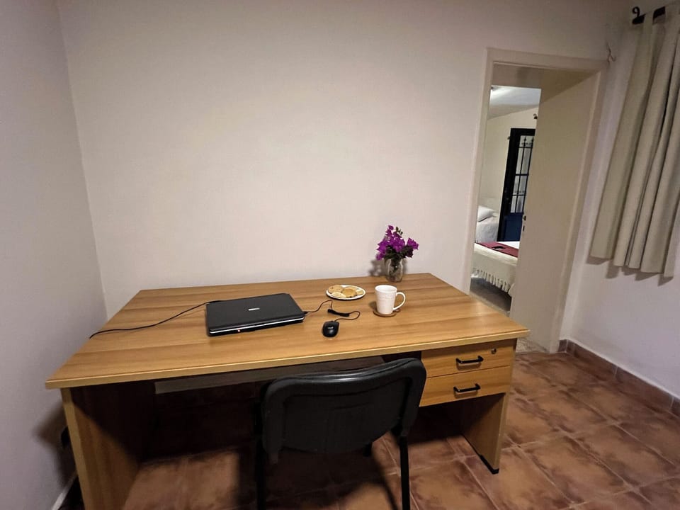 Concierge desk
