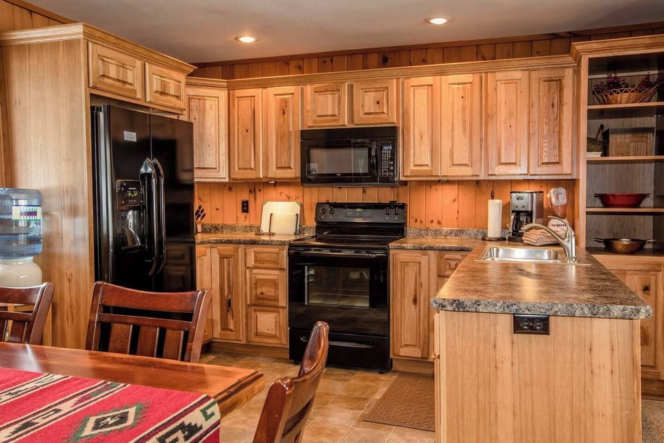 Kitchen- Main Level