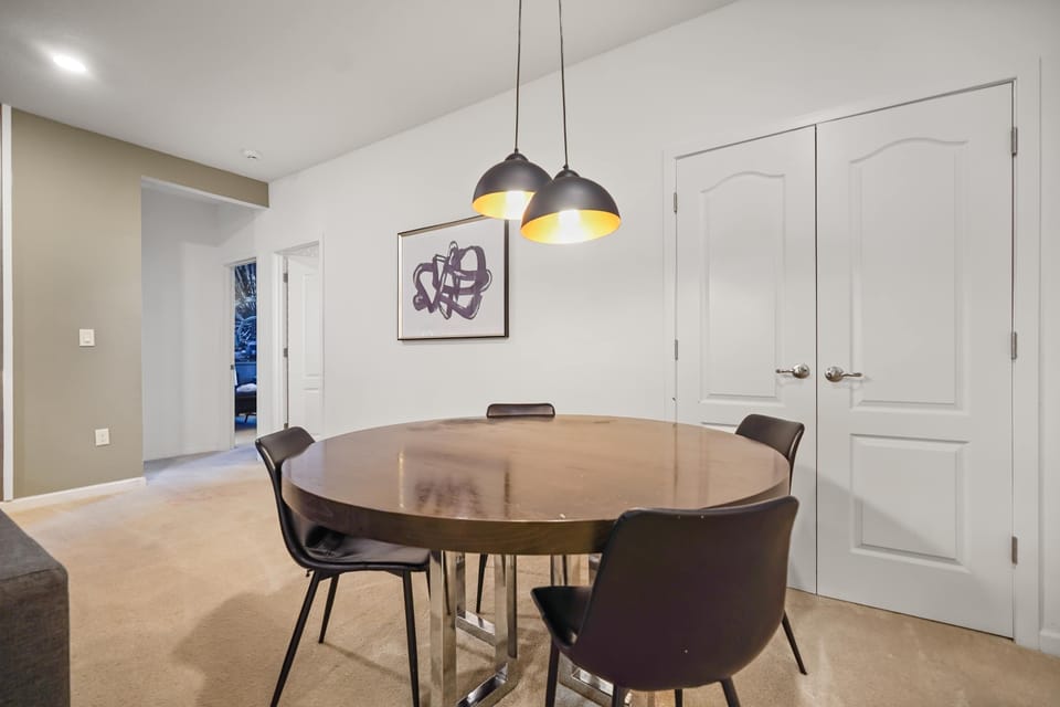 Cozy dining area perfect for intimate meals and gatherings.