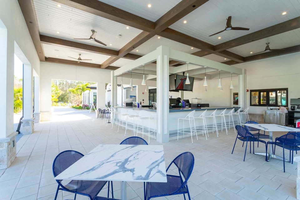 House | 9 bedrooms, high-speed internet