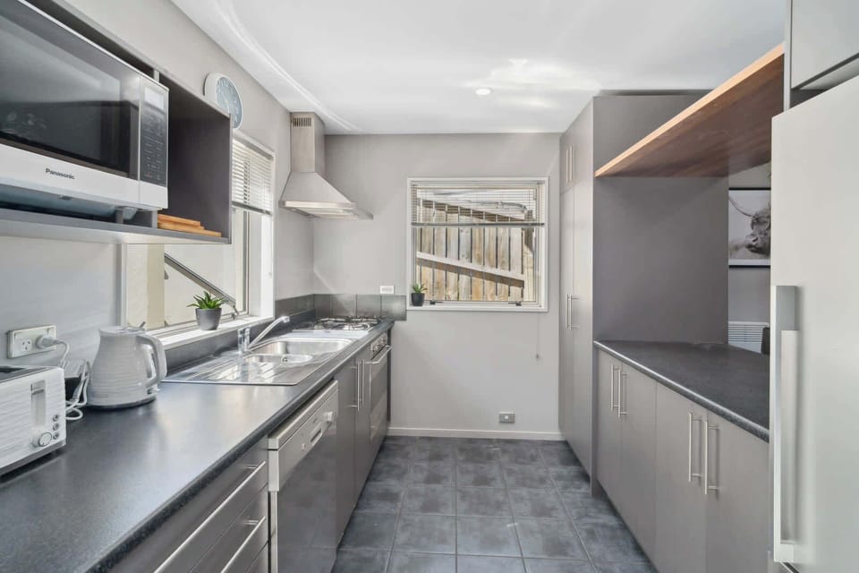 Full kitchen with all the appliances you would expect.

