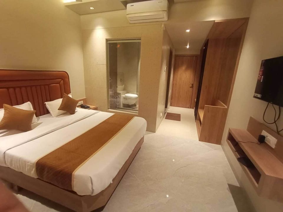 Deluxe Double or Twin Room | WiFi (free)