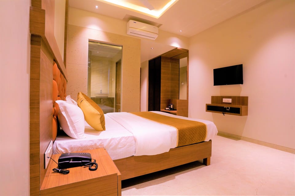 Deluxe Double or Twin Room | WiFi (free)