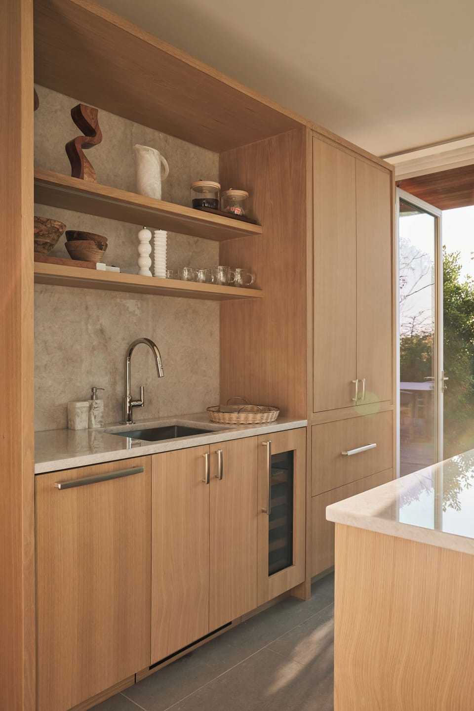 Luxury Cottage, Bay View | Private kitchenette | Mini-fridge, microwave, espresso maker, coffee/tea maker