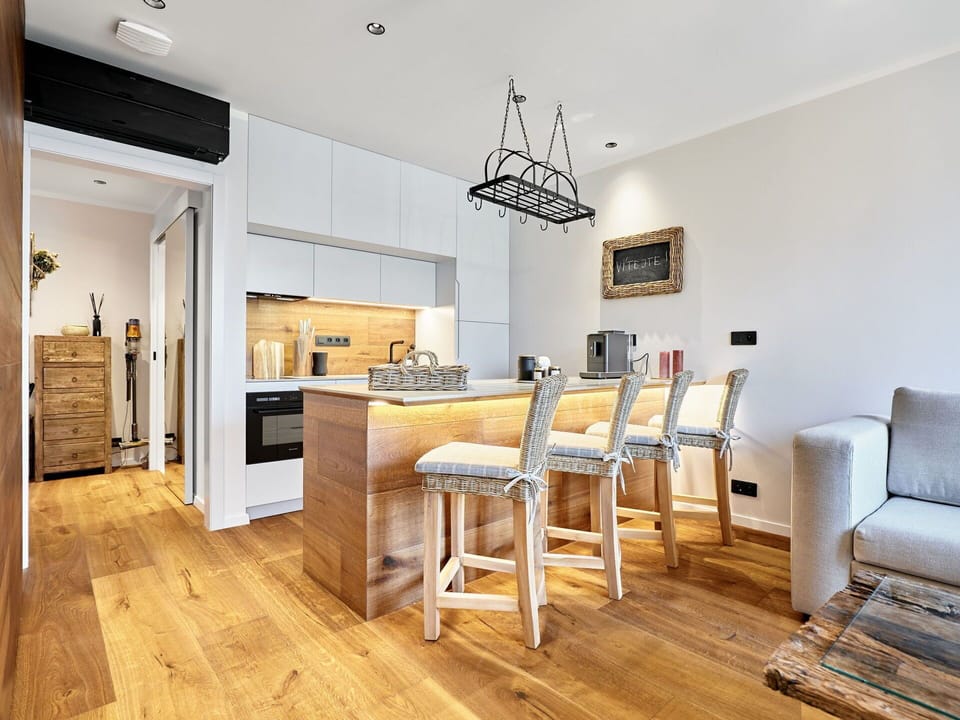 Furniture, Interior Design, Flooring, Wood Flooring, Floor, Wood, Ceiling, Chair, Room, Cabinetry