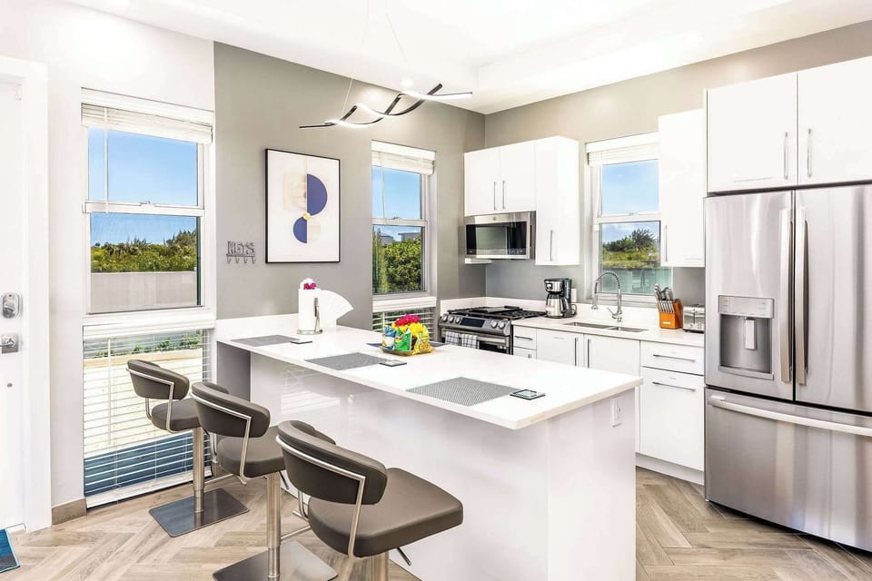 Well-equipped modern kitchen. Cook your meals