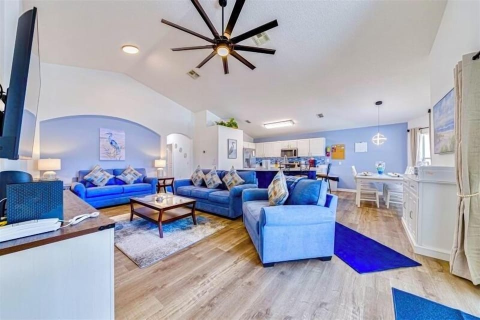 Open plan living space for the whole family to spread out and relax