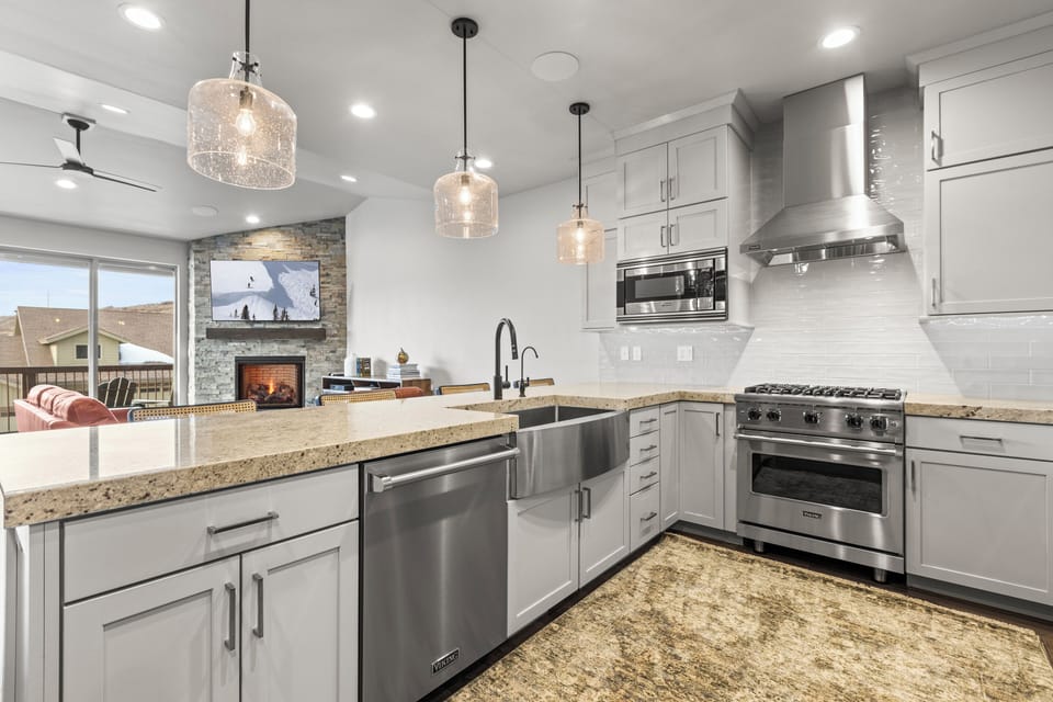 Fully equipped kitchen