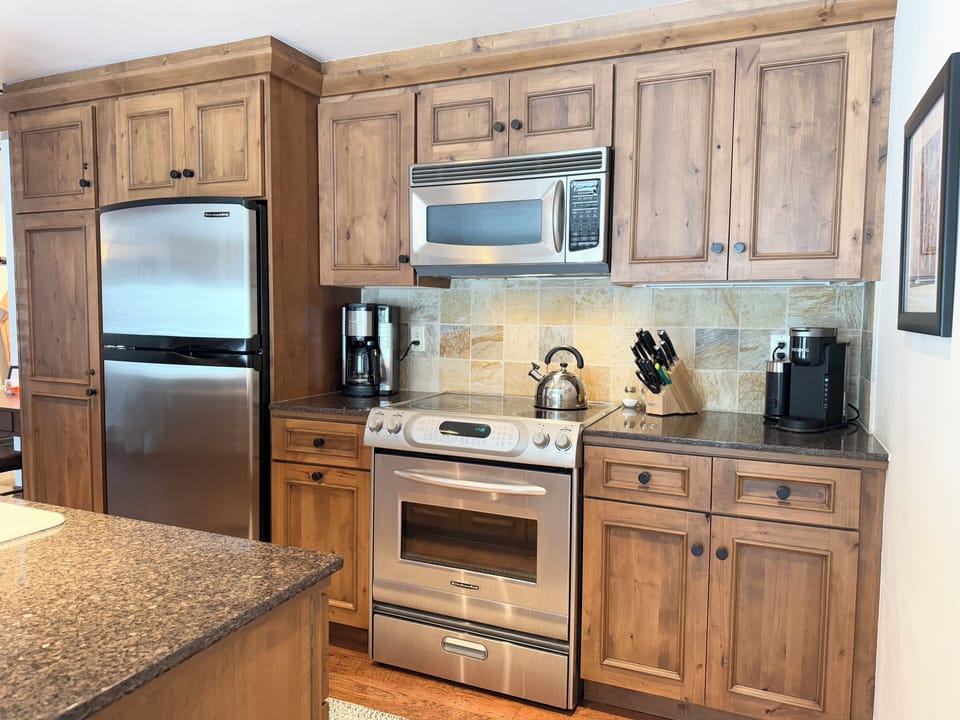 Kitchen View 