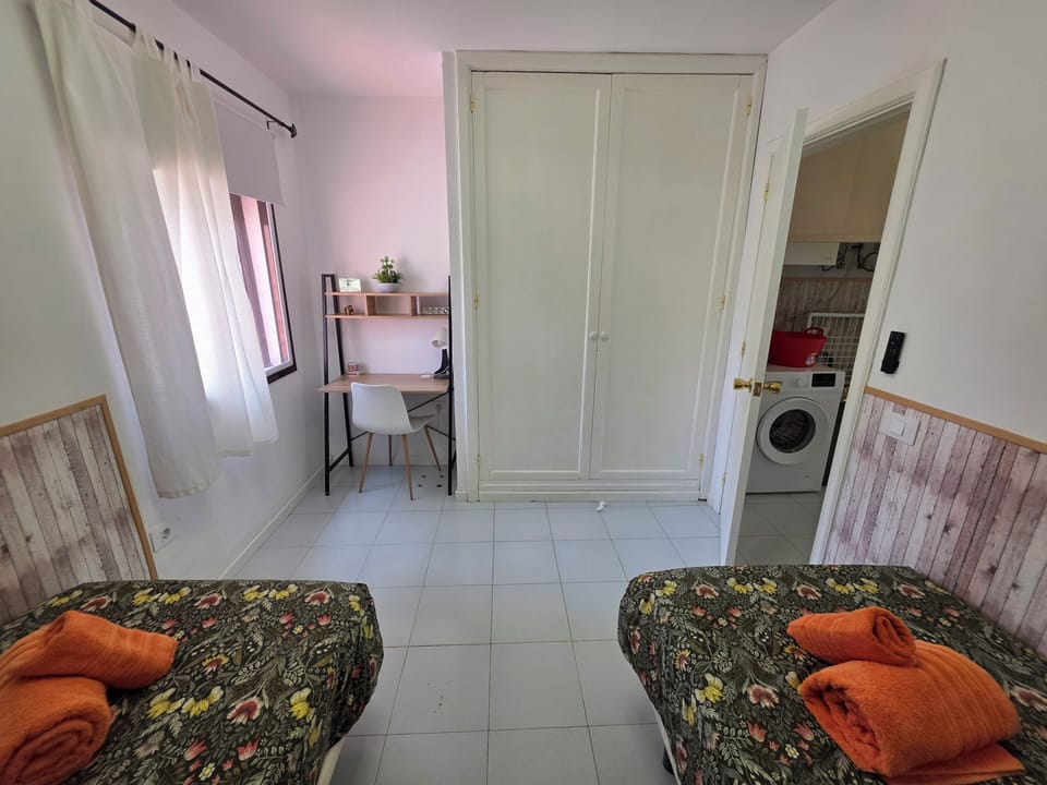 Apartment, 2 Bedrooms, Accessible, Smoking | 2 bedrooms