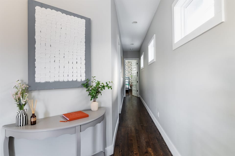 2nd Level Hallway Leading to 2 Bedrooms. 