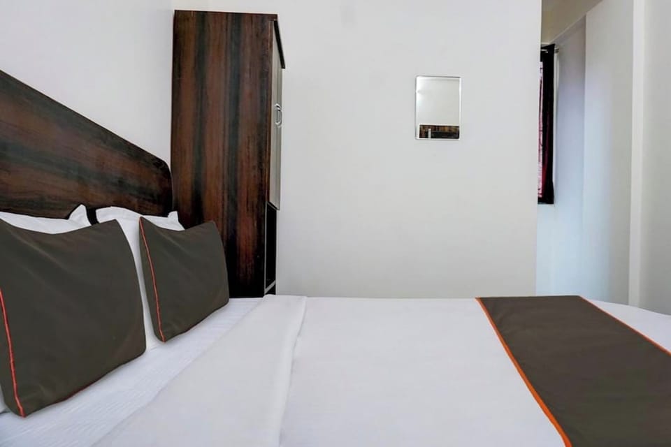 Standard Room | Desk, free WiFi, bed sheets