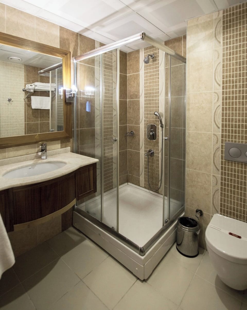 Triple Room | Egyptian cotton sheets, premium bedding, minibar, in-room safe