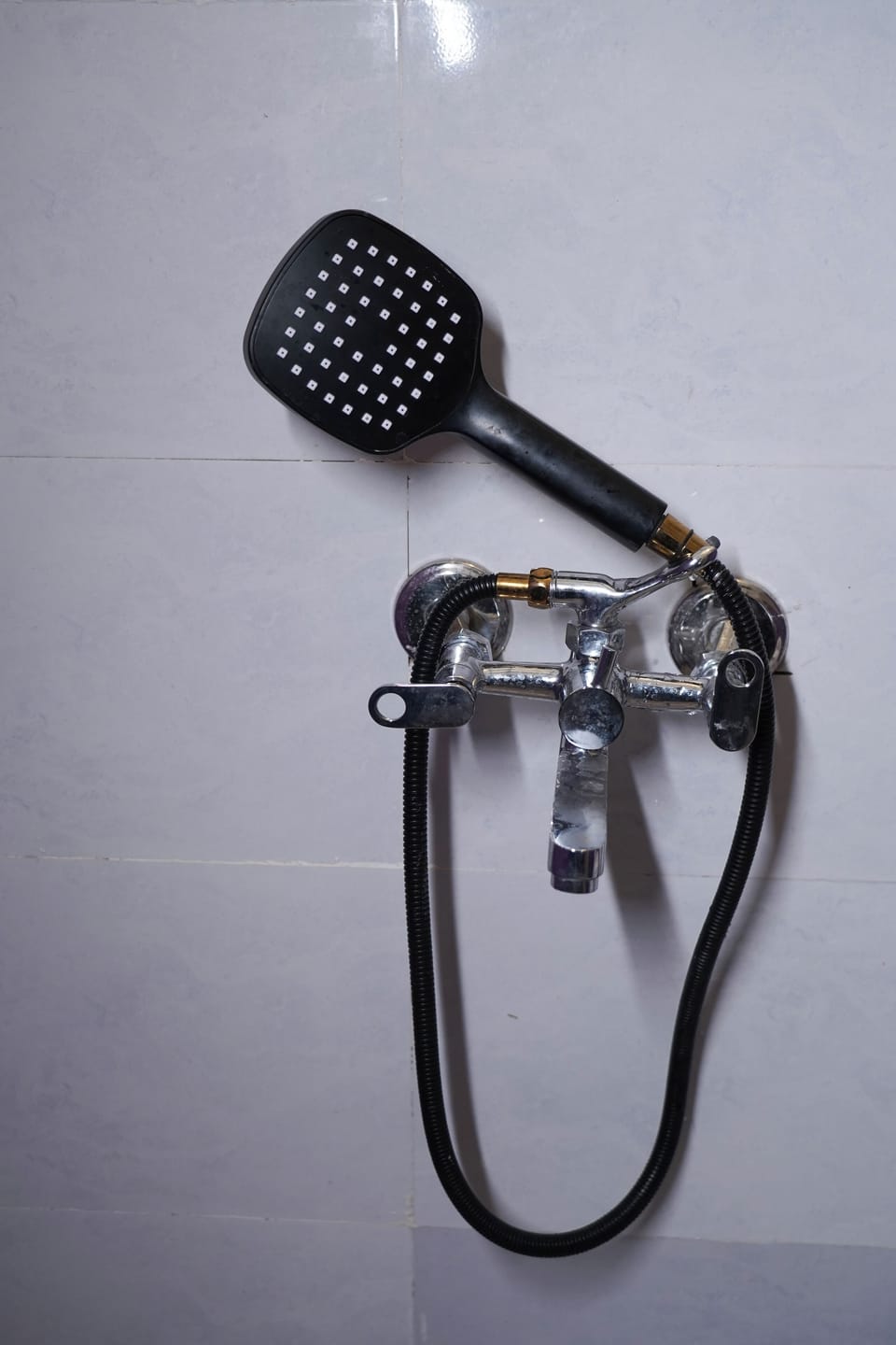 Luxury Single Room, Hill View | Bathroom shower