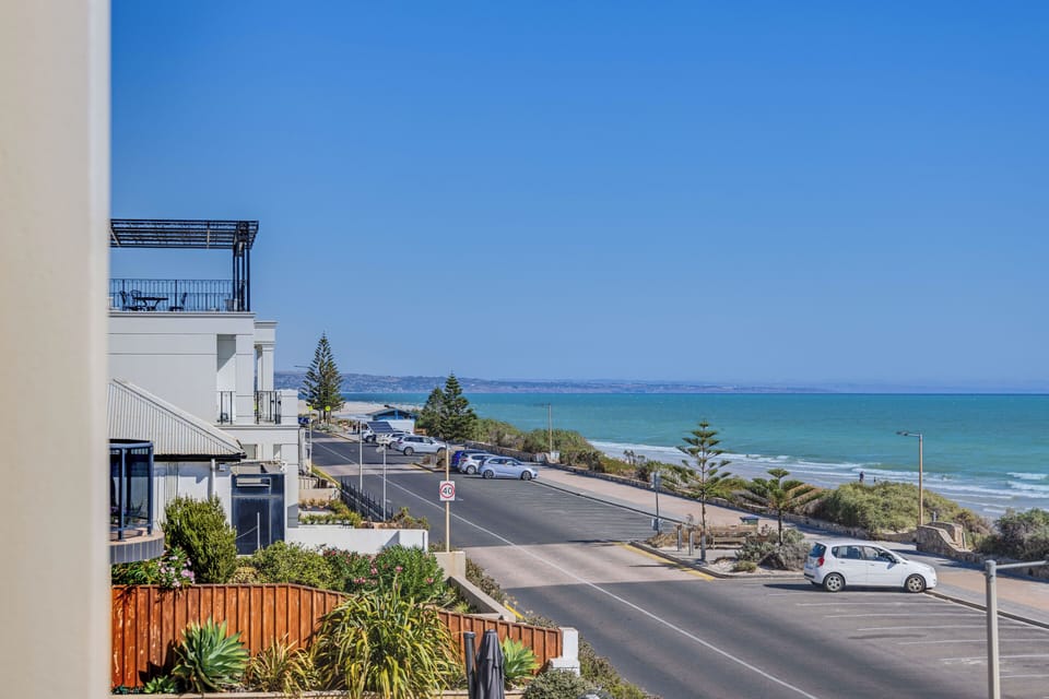 Beach/ocean view