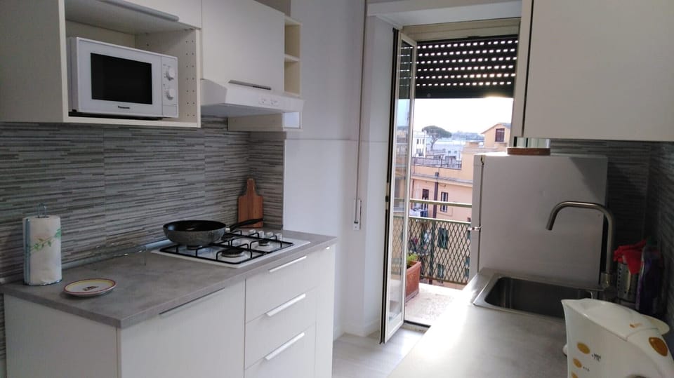 Shared fridge, microwave