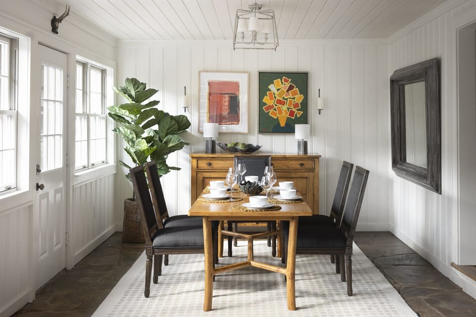 Dining Room with seating for 6