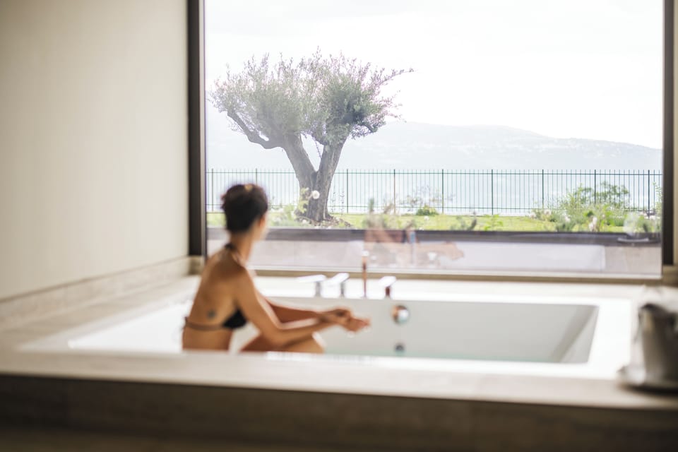 Massage in accommodation