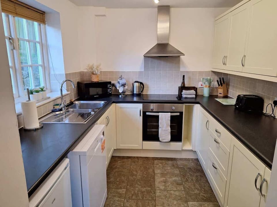 Modern kitchen
