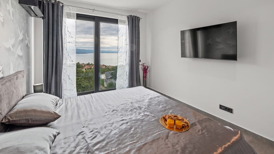 Spacious bedroom of Villa Gabi