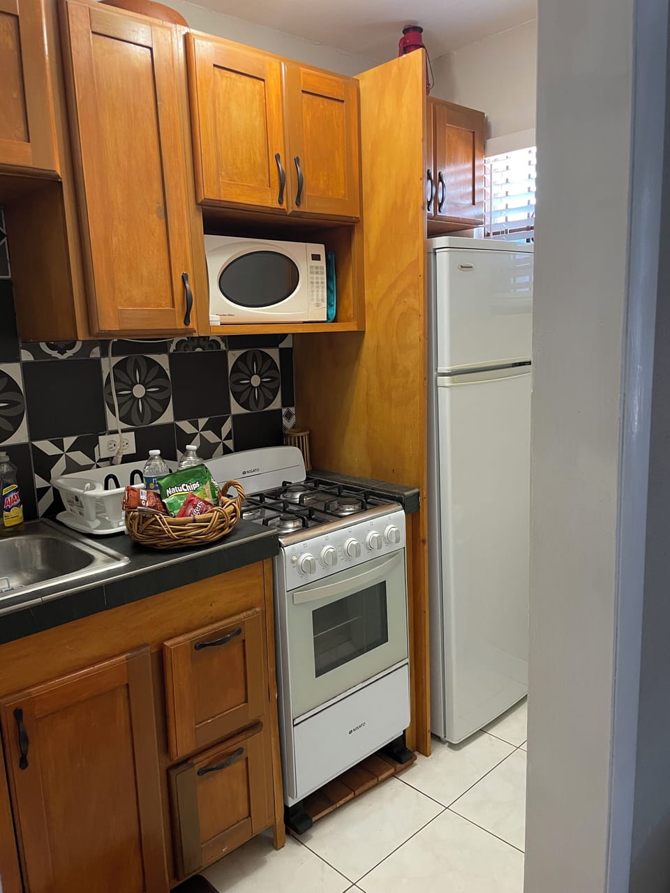 Full Kitchen