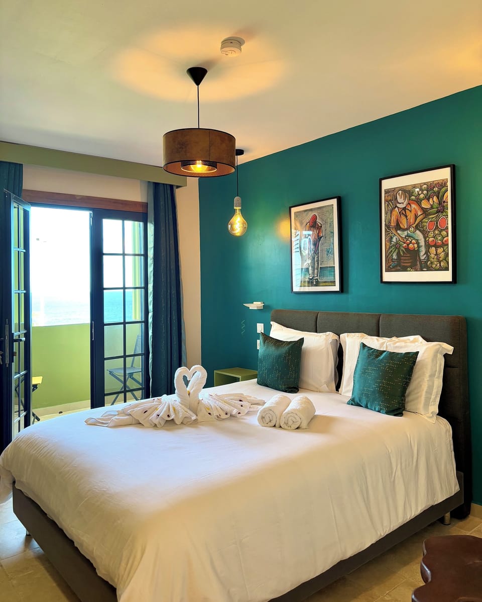 Double Room, Balcony | Iron/ironing board, free WiFi, bed sheets