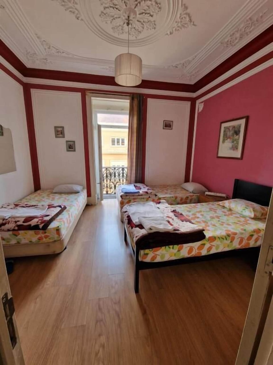 Basic Triple Room, Non Smoking, City View | Free WiFi, bed sheets