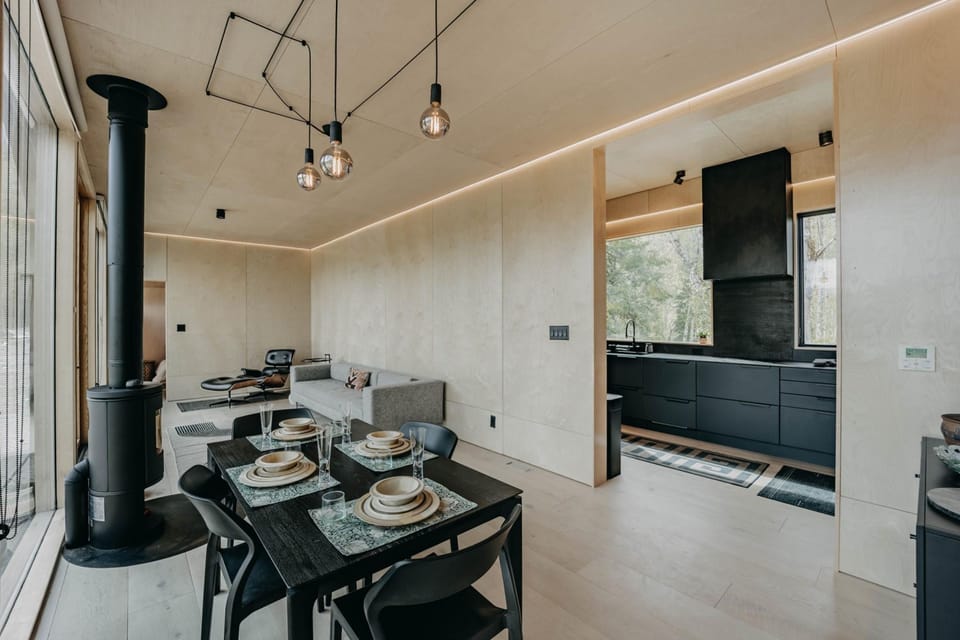 Cabin, 3 Bedrooms, Balcony, Mountain View | Dining room