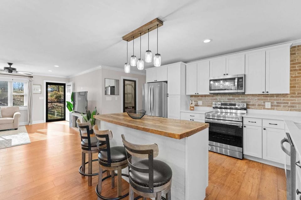House (4 Bedrooms) | Interior
