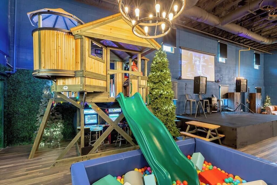 A real treehouse, built for big imaginations