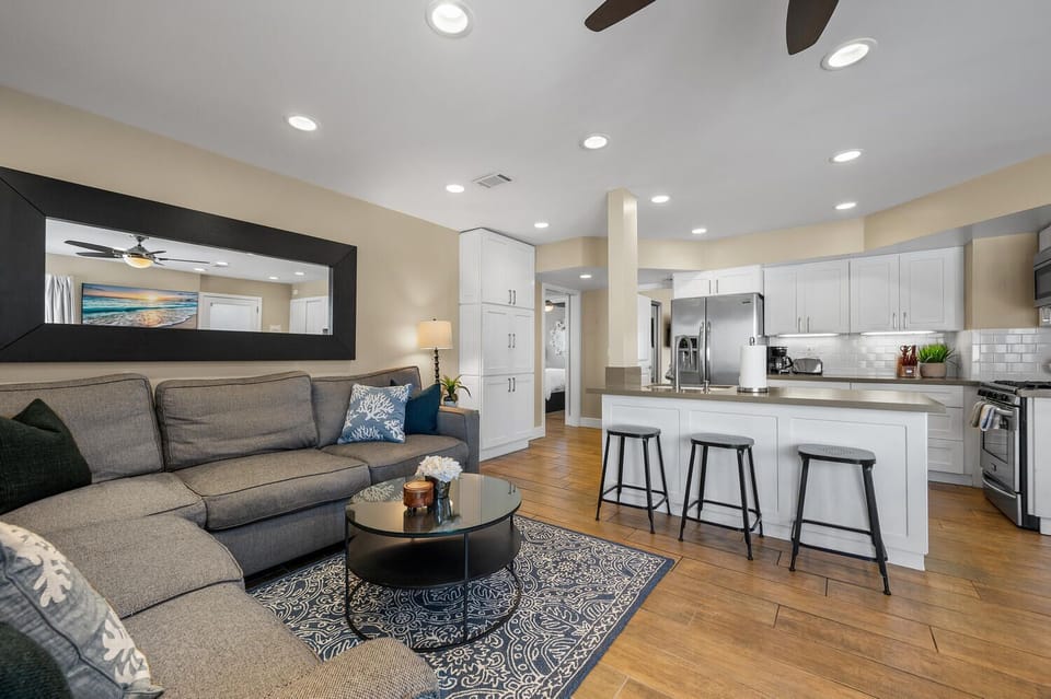 Living Area + kitchen island also seats 3