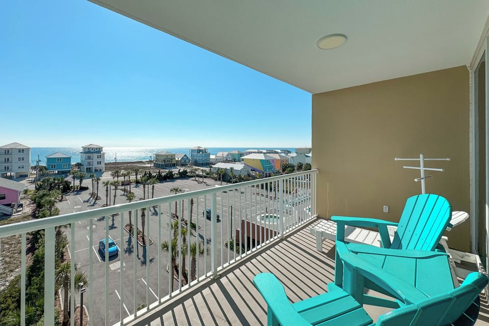 Private balcony