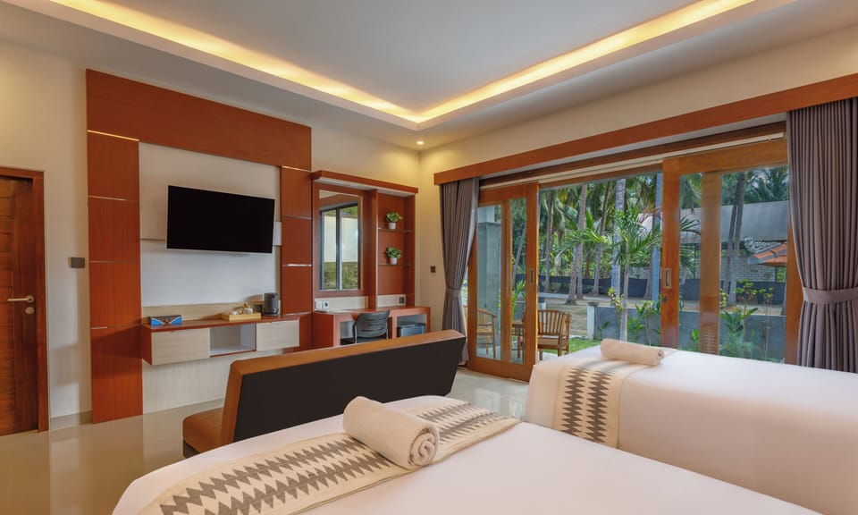Superior Room, 2 Twin Beds | Desk, free WiFi
