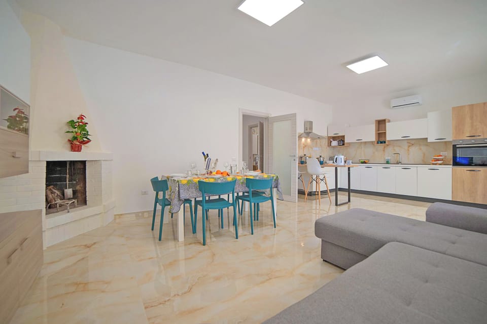 Living and dining room