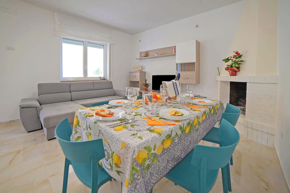 Living and dining room