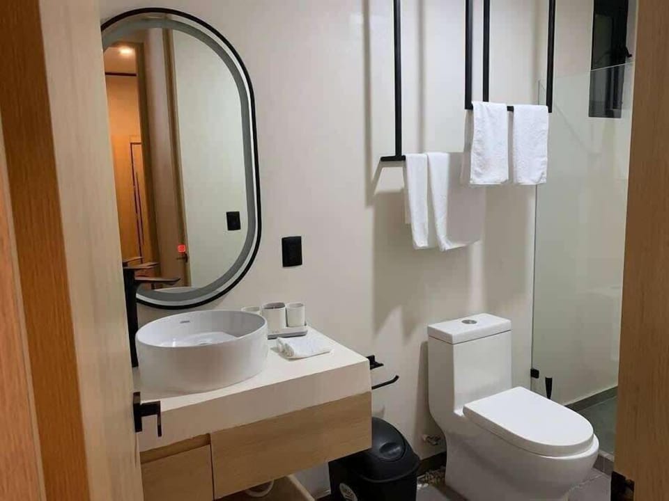 Full bathroom