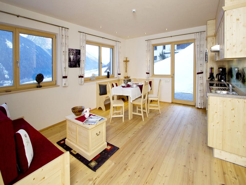 Apartment | Living room