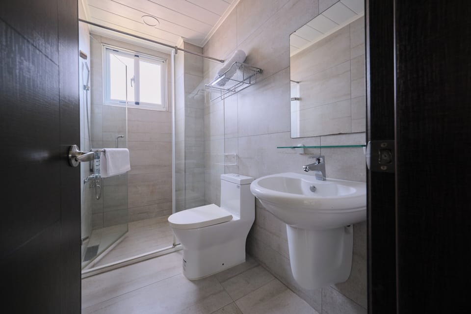 Comfort Double Room, 1 Double Bed, Non Smoking, Private Bathroom | Living area