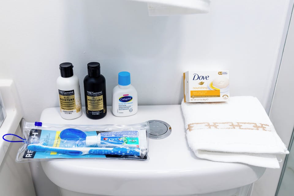 Bathroom amenities