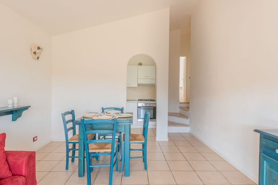 Autumn, Dining Room, Spring, Summer, Winter