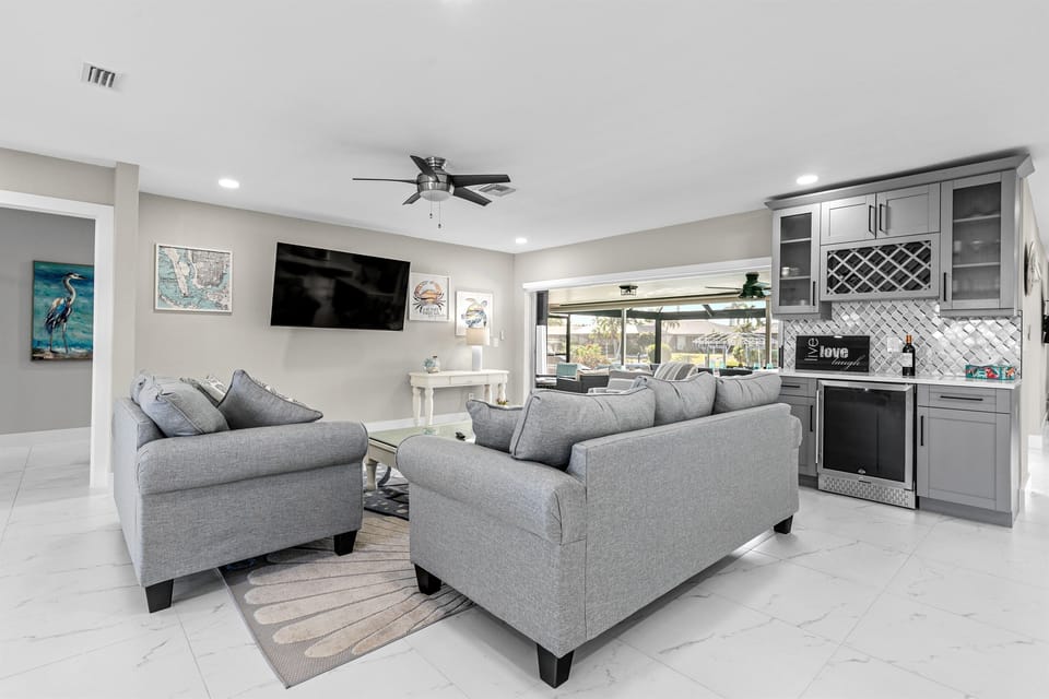 wet bar in living room