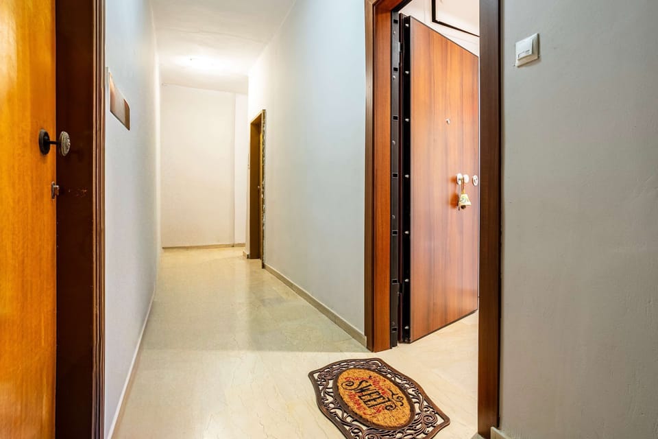 House | 1 bedroom, desk, Internet