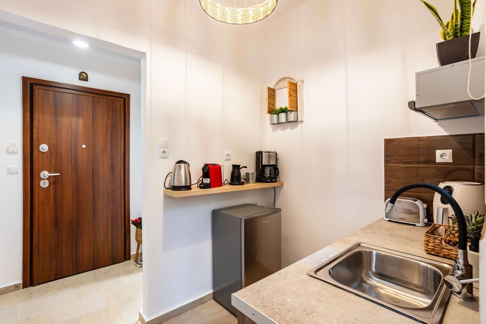 House | 1 bedroom, desk, Internet