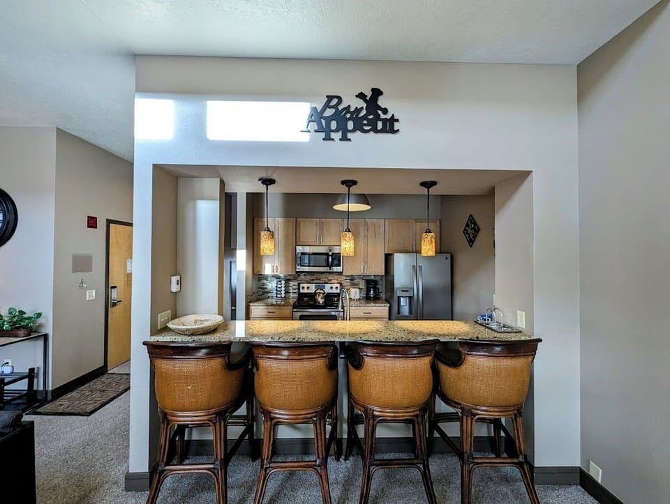 Barstool seating